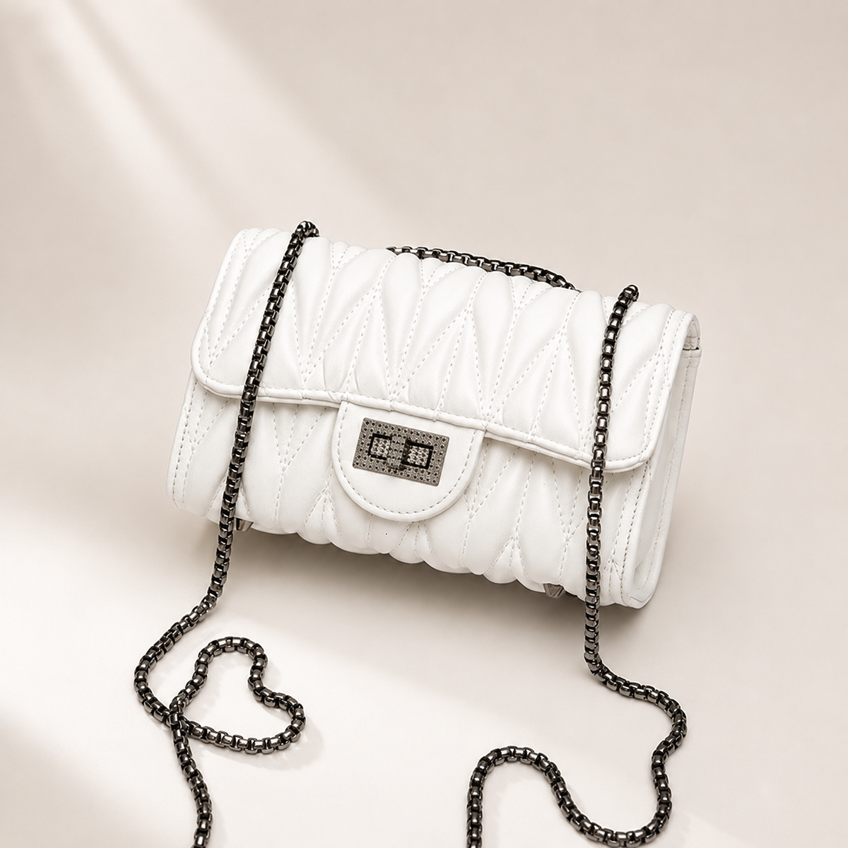 Elegant Desing stitched crossbody