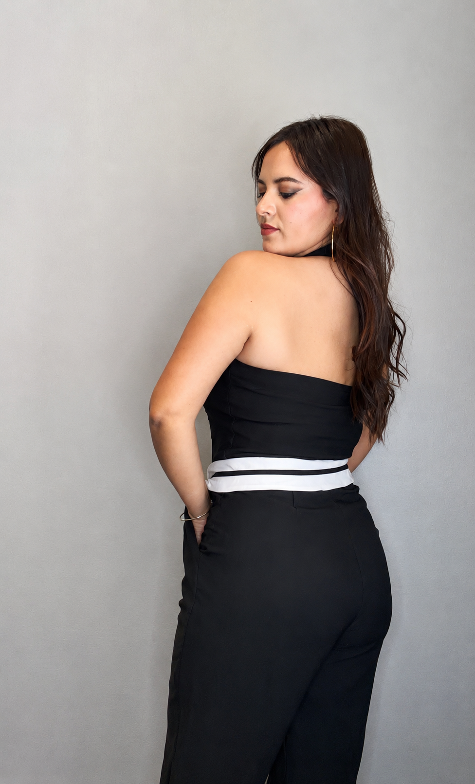 FRONT BUTTON DOWN VEST TOP FOLDED WAIST
JUMPSUITS