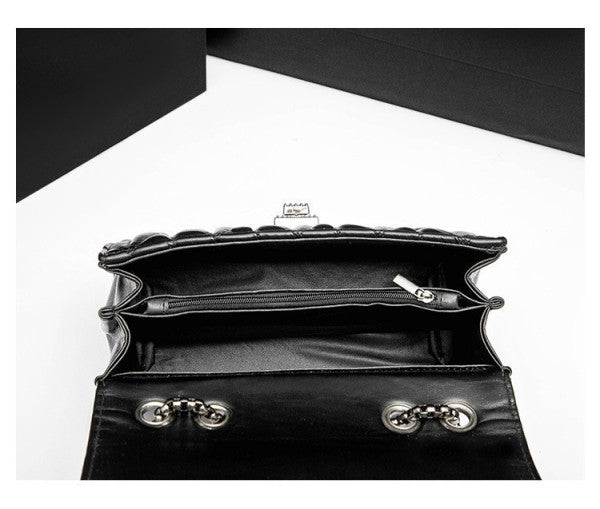 Elegant Desing stitched crossbody