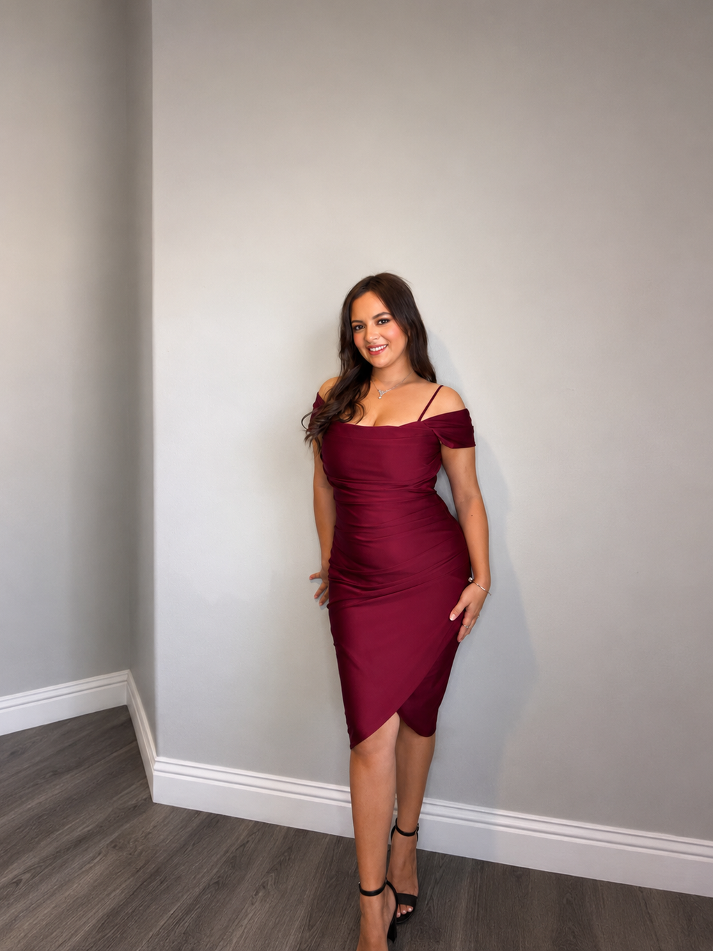 Vestido elegante largo a la rodilla